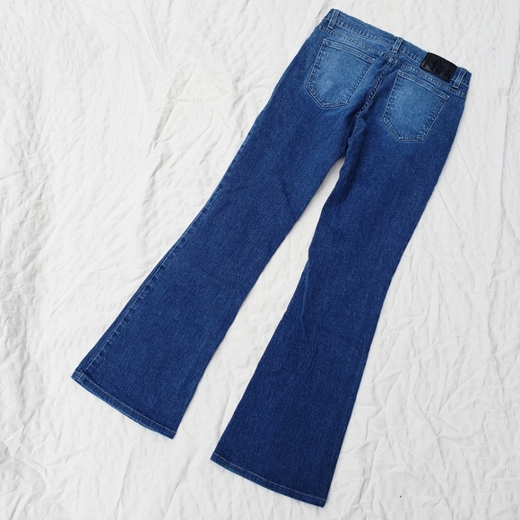 DKNY Low Waist Cropped Flare Jeans - Picture 4 of 5